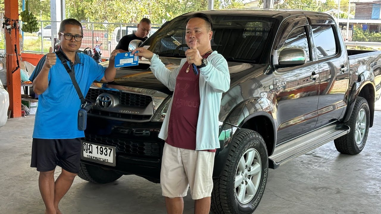 เข้าใหม่!!  Toyota vigo 4ประตู โฟวิน 4x4 ปี 2011 ราคา319,000 บาท สนใจโทร 0942742233 ไลอ้อน