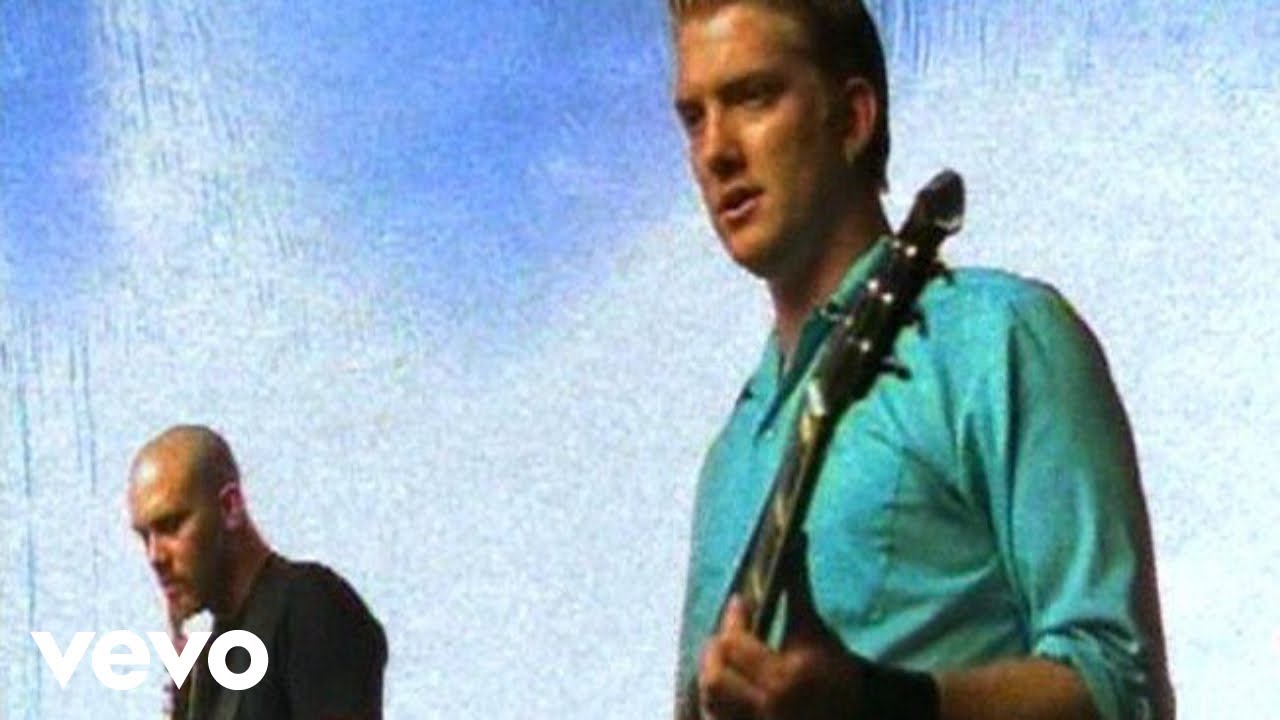 Queens Of The Stone Age - The Lost Art of Keeping A Secret