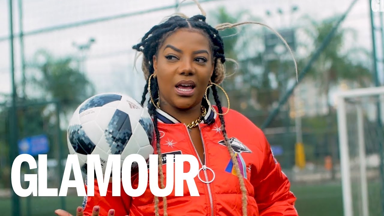 Bate-bola com Ludmilla