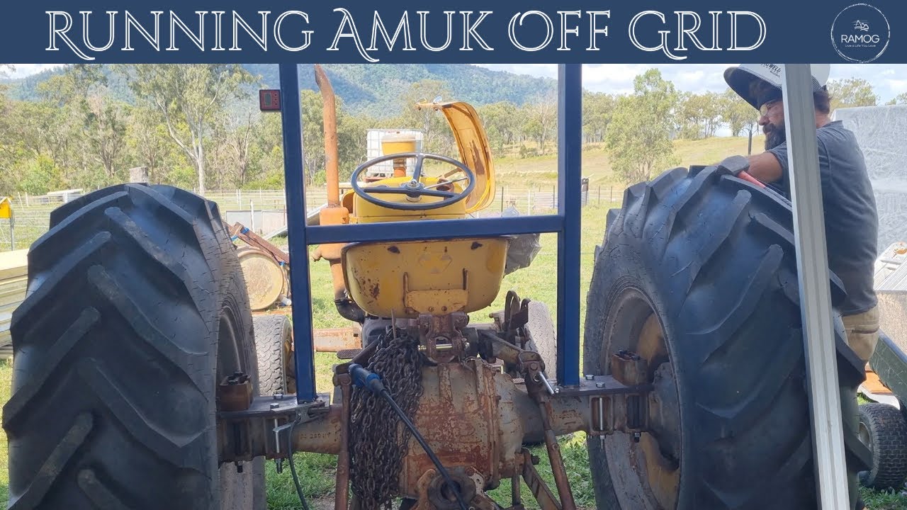 Massey Ferguson Roll Over Bars, Sheep, Pigs and Grass. |S2 E26