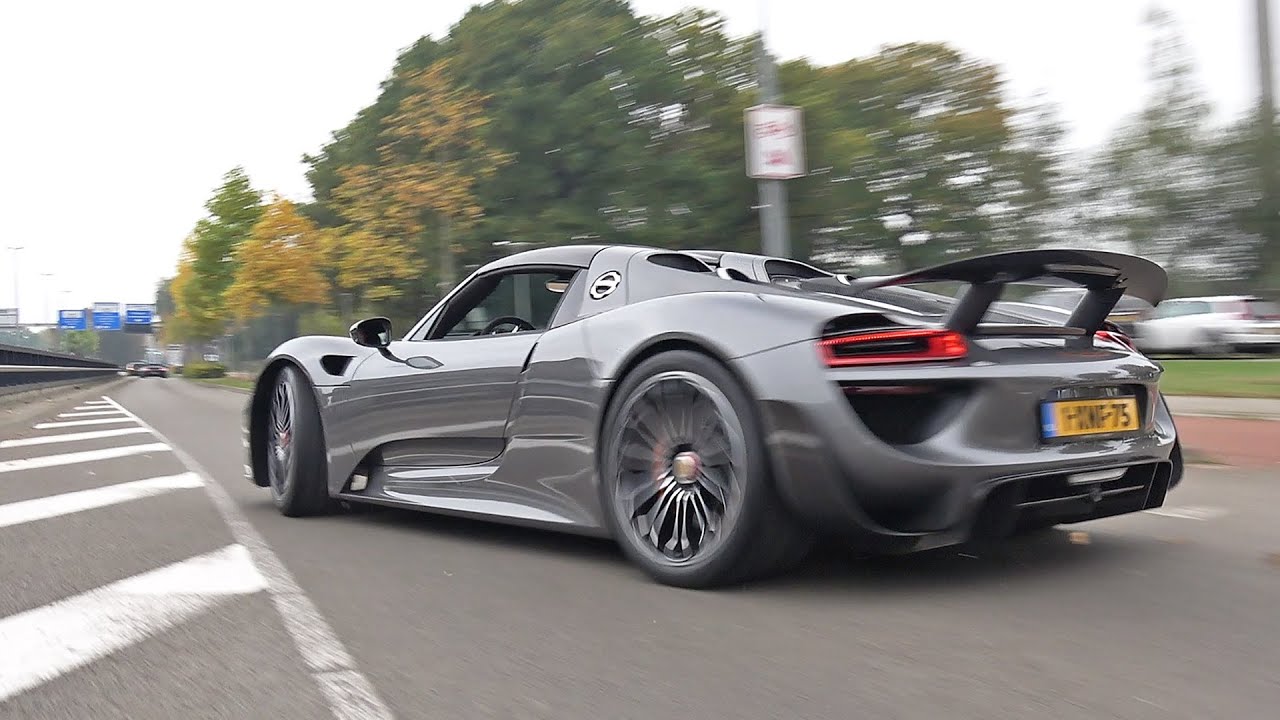 Porsche 918 Spyder Weissach Package - Lovely Accelerations!
