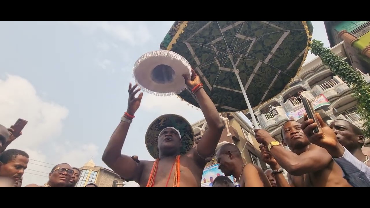 IWUYE CEREMONY OF ARC GBOLAHAN OKI AT ENU OWA 