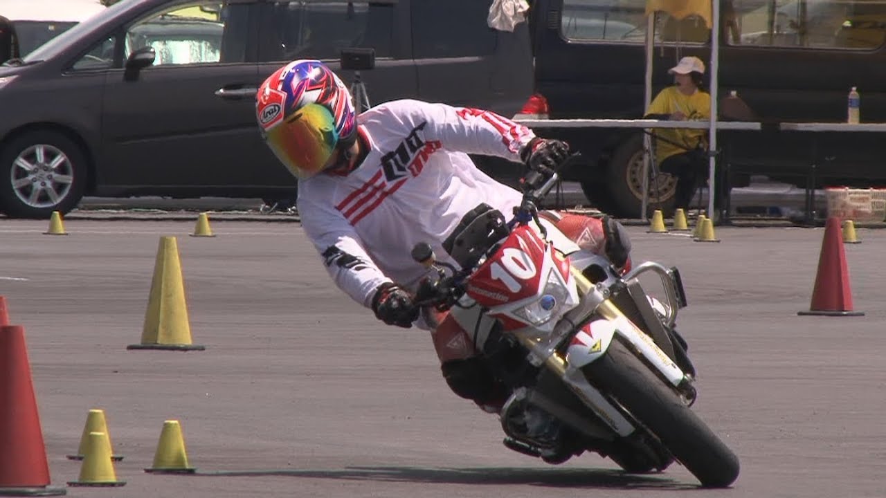2019 5 26 Dunlop Moto Gymkhana Ohkoshi 選手 GSX-R750 h 1