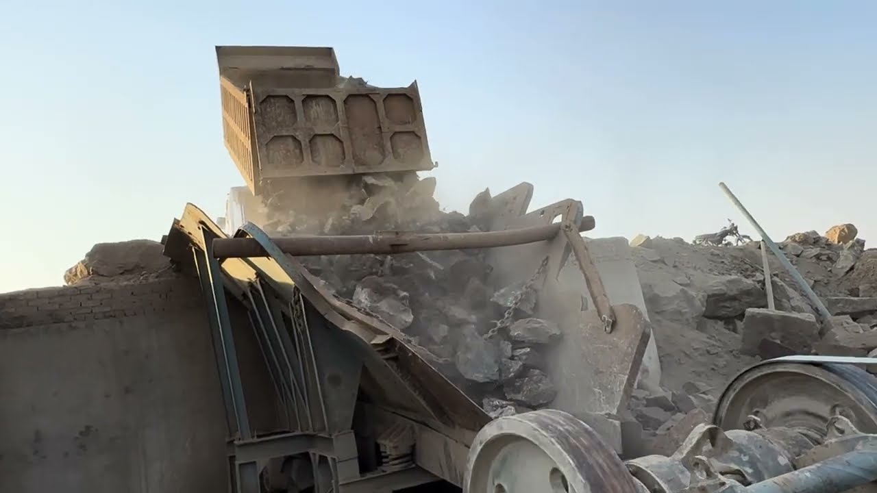 Rock Breaker Machine Working - The Best Crushing Things Compilation #stonecrush #rockcrusher #rock 
