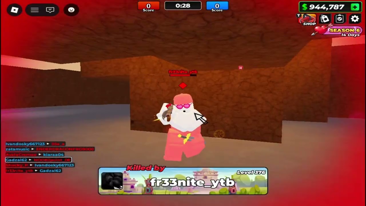 I play flag wars with  @Shocky P ​