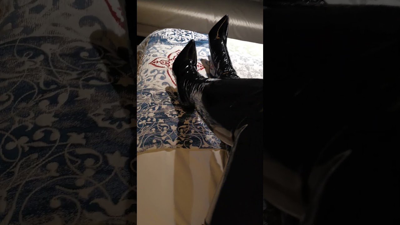 #thighhighboots #boots #vinylboots #botasdecharol #pvcboots #highboots #highheeledboots #asmrheels