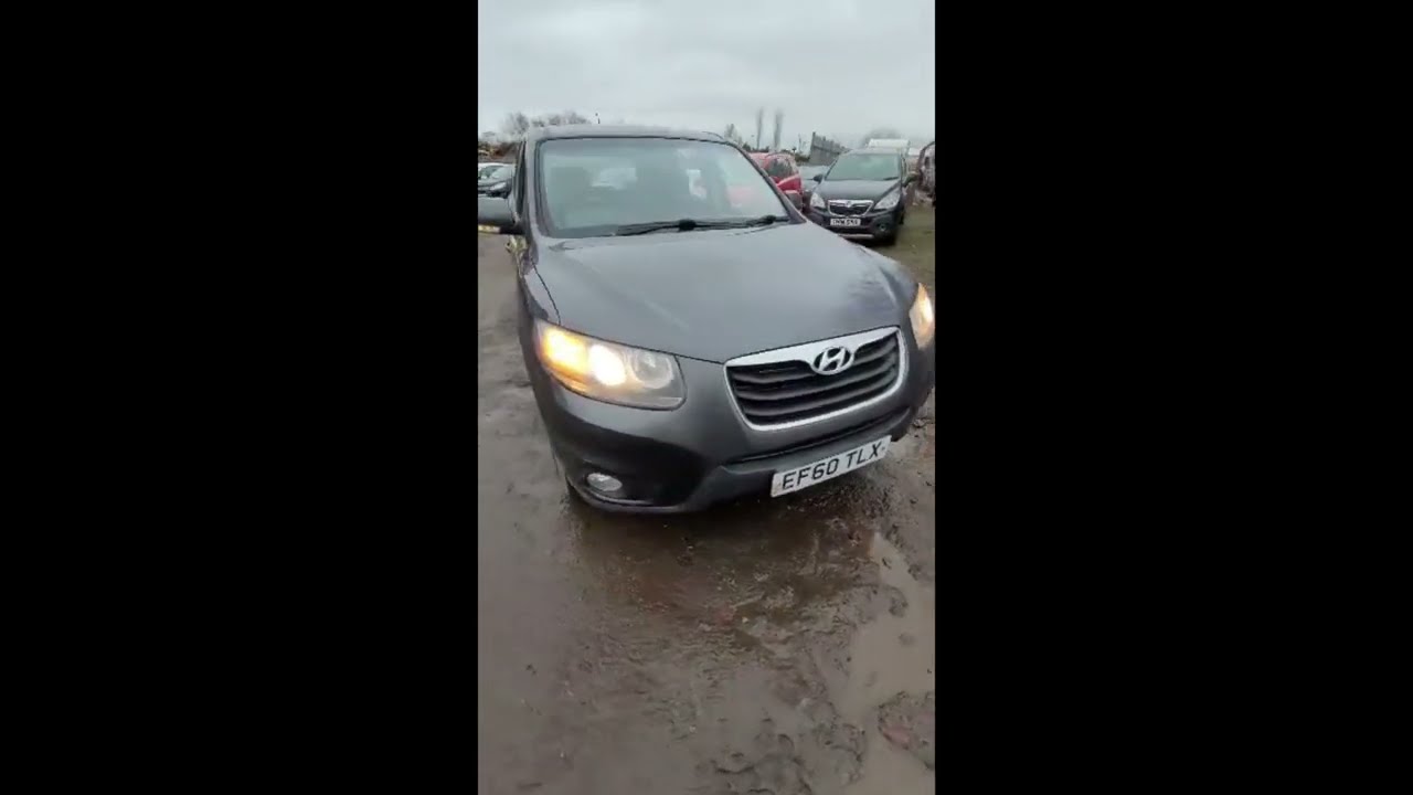 HYUNDAI SANTA FE 2.2 CRTDi STYLE, DIESEL AUTOMATIC , 5 SEATER 5 DOOR 4X4 WITH 122,000 MILES FROM NEW