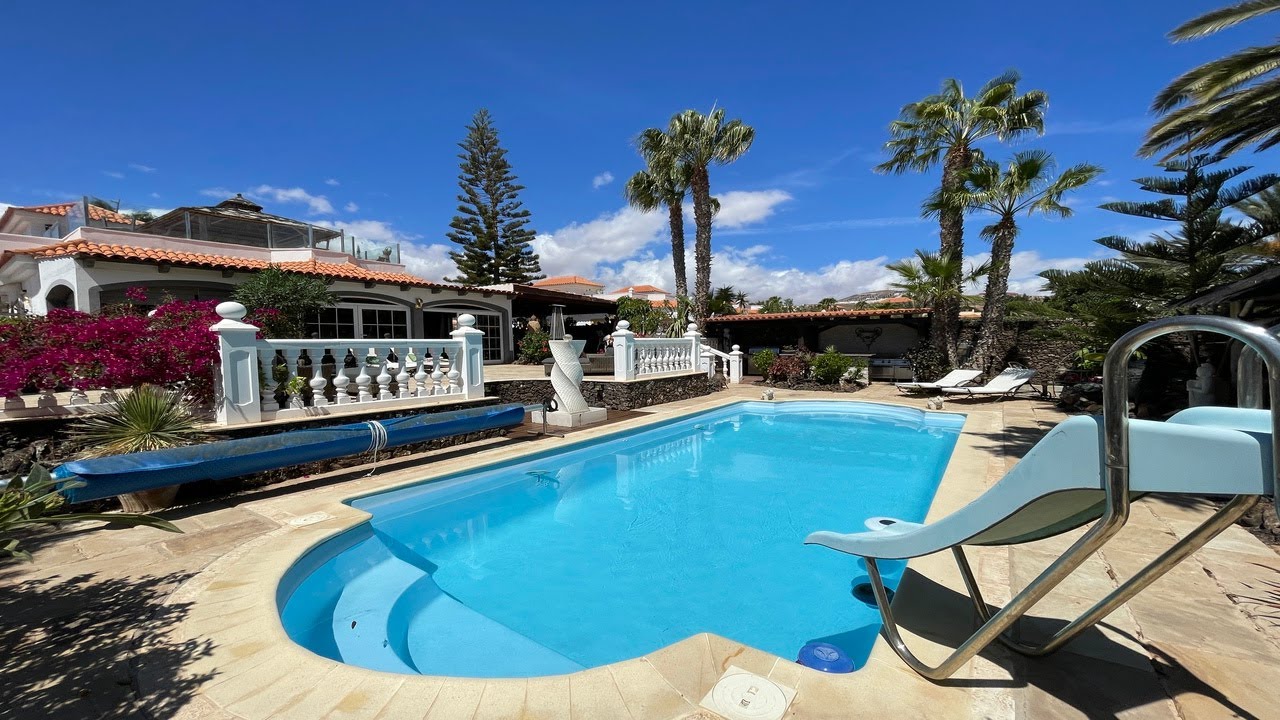 Gorgeous 4 bedroom Golf Villa now for sale with private pool