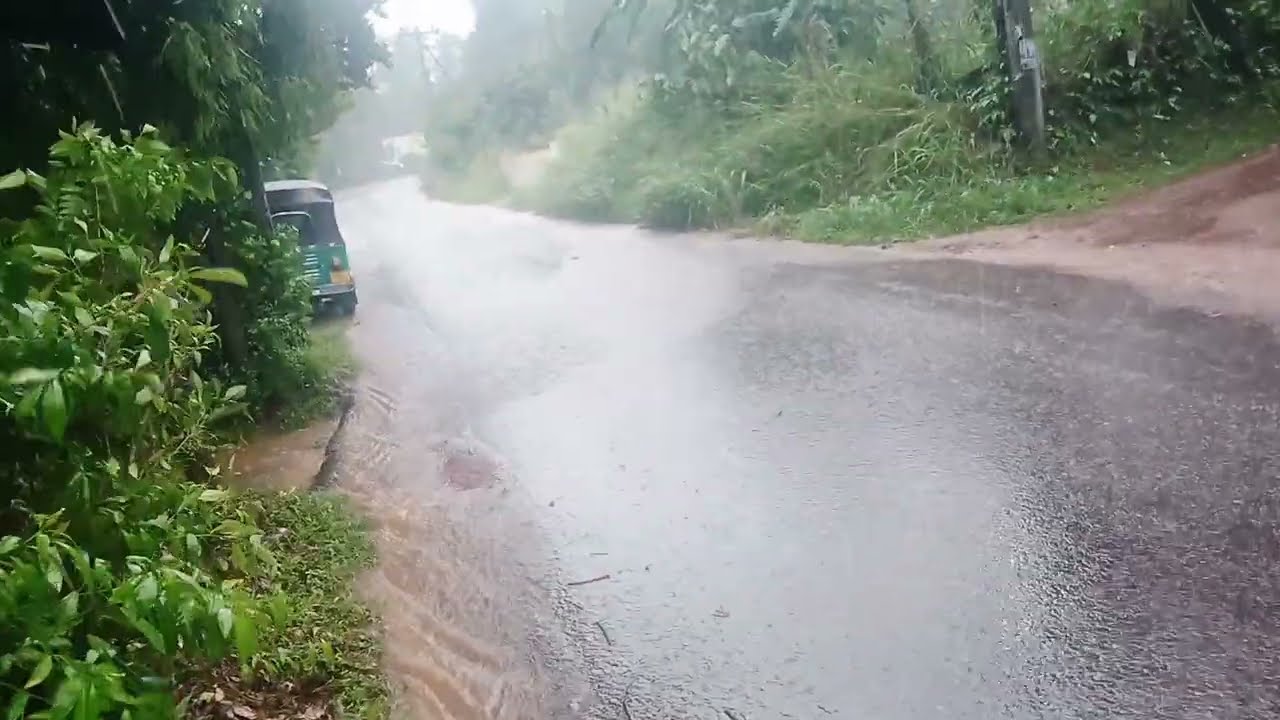 Rural road walking | Meerigama | Sri Lanka 🇱🇰 | Through the rain ☔  🌧️ | Ceylon Walking Tour