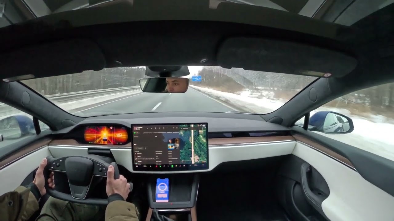 Tesla Model S Plaid 0-200, Winter tests