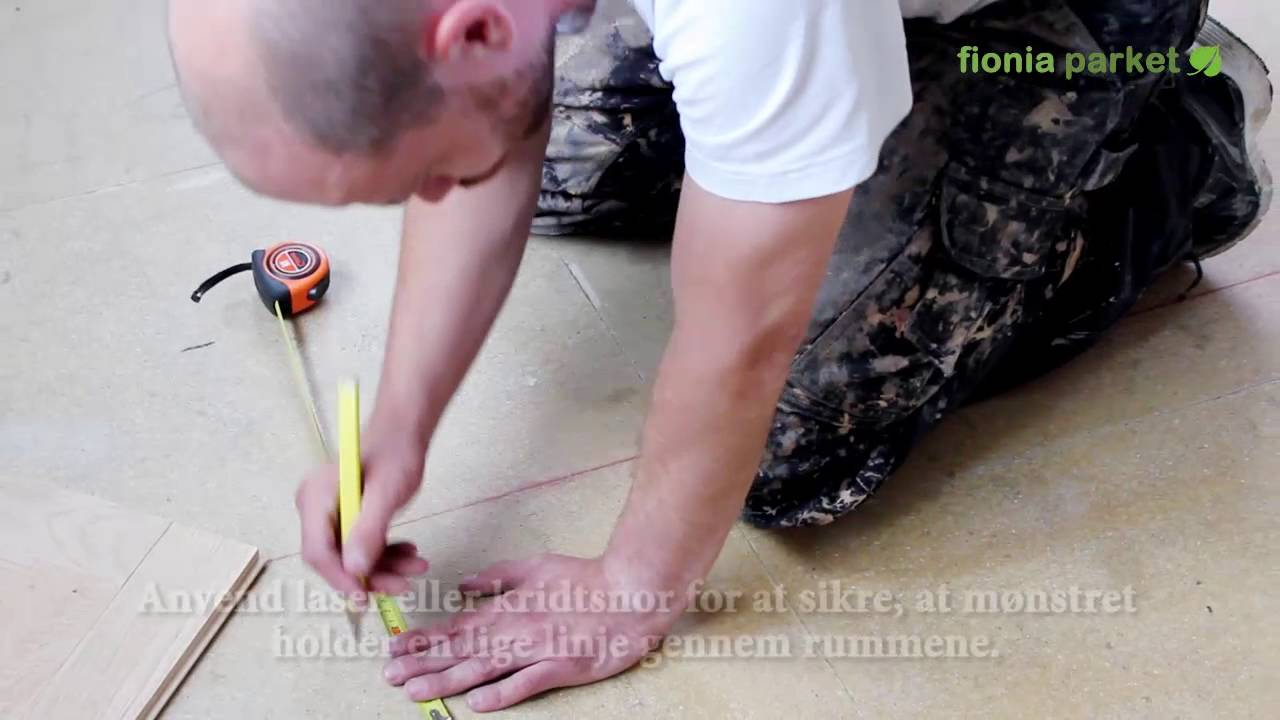 Montering af Sildeben Parket Fionia Parket