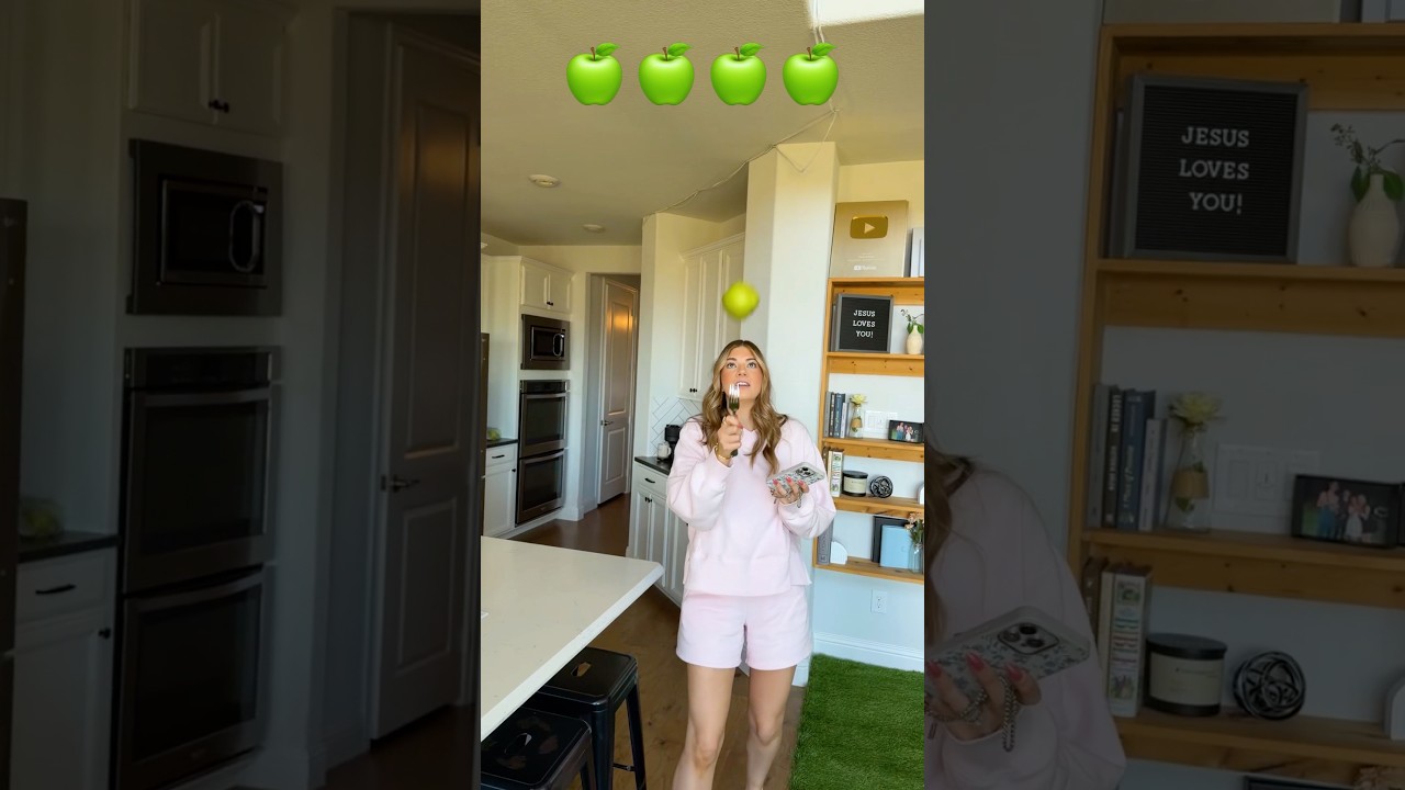 Can You Catch The Apple?🍏