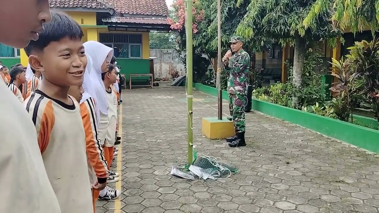 BELAJAR DENGAN PAK TNI LATIHAN PBB JANUARI 2026 SD Negeri 2 Purwodadi Tbk