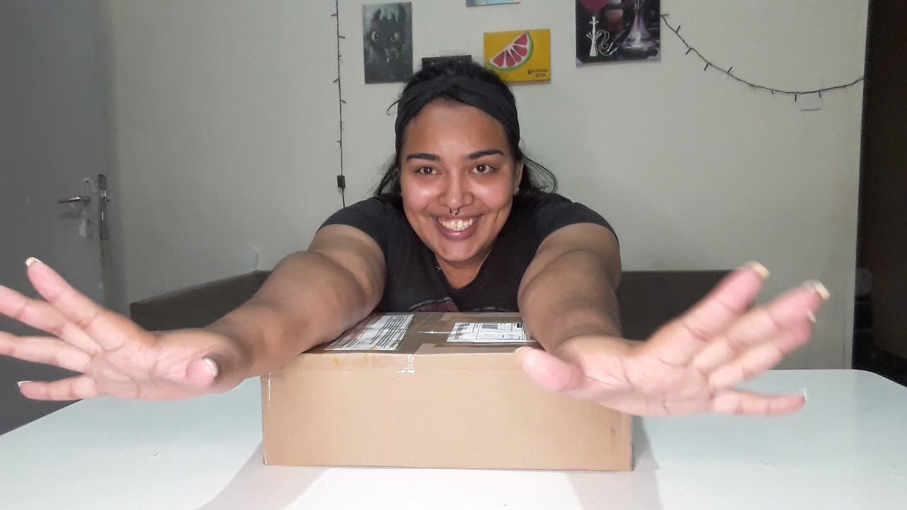 Compra na Shopee kit de unhas