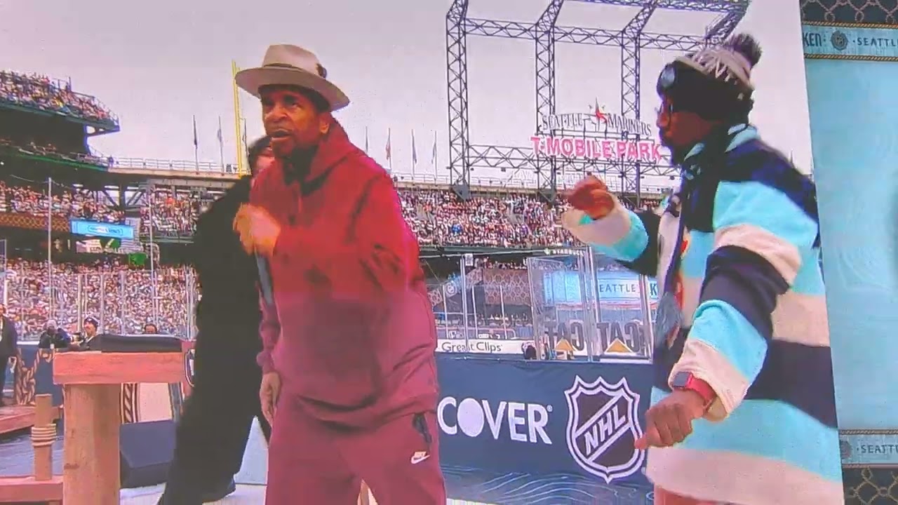 Seattle Kraken v Golden Knights Winter Classic intro