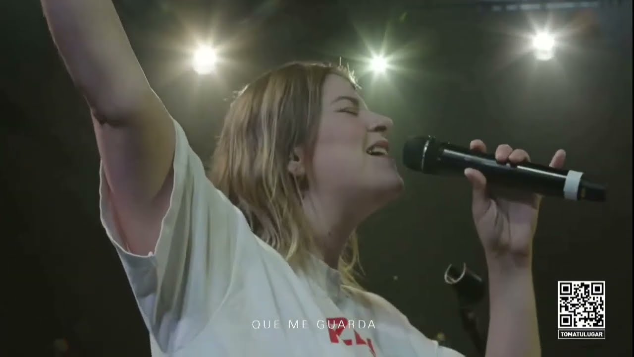 En tus brazos/Abba - Laura Souguellis con Majo y Dan (de conferencia HQEV - Toma tu lugar 2022)