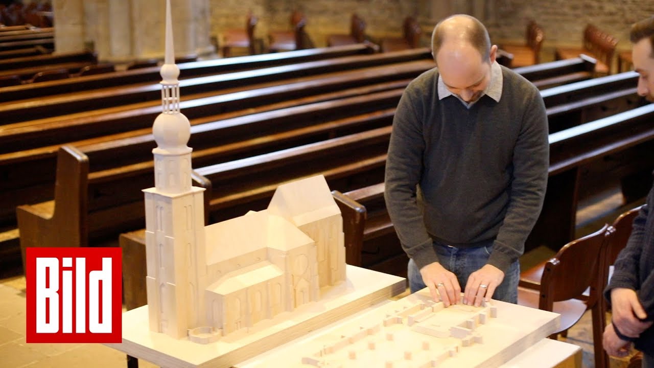 Reinoldikirche Dortmund - Holzmodell hilft Blinden bei der Orientierung