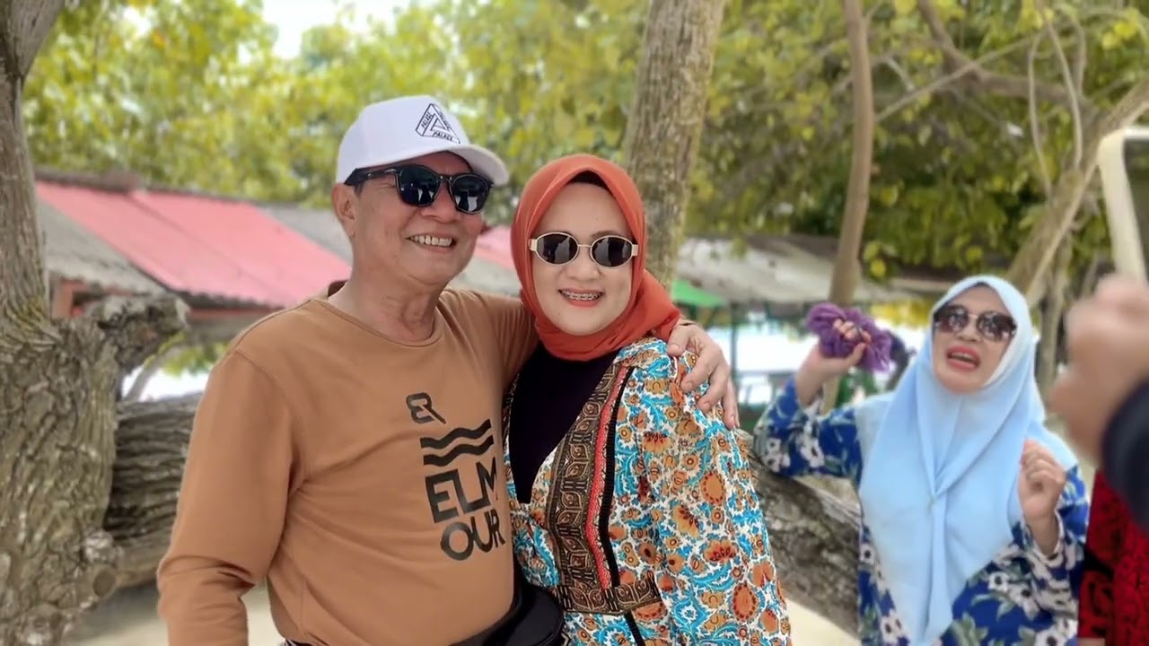 Liburan akhir tahun bersama keluarga dan tim ke Pulau Pahawang Lampung