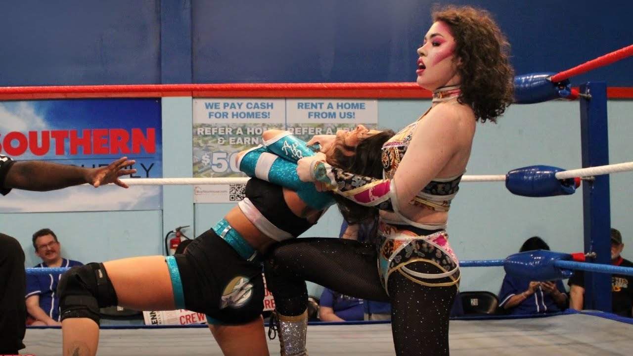 Nixi XS vs Xya Wolf  |  MEMPHIS WRESTLING
