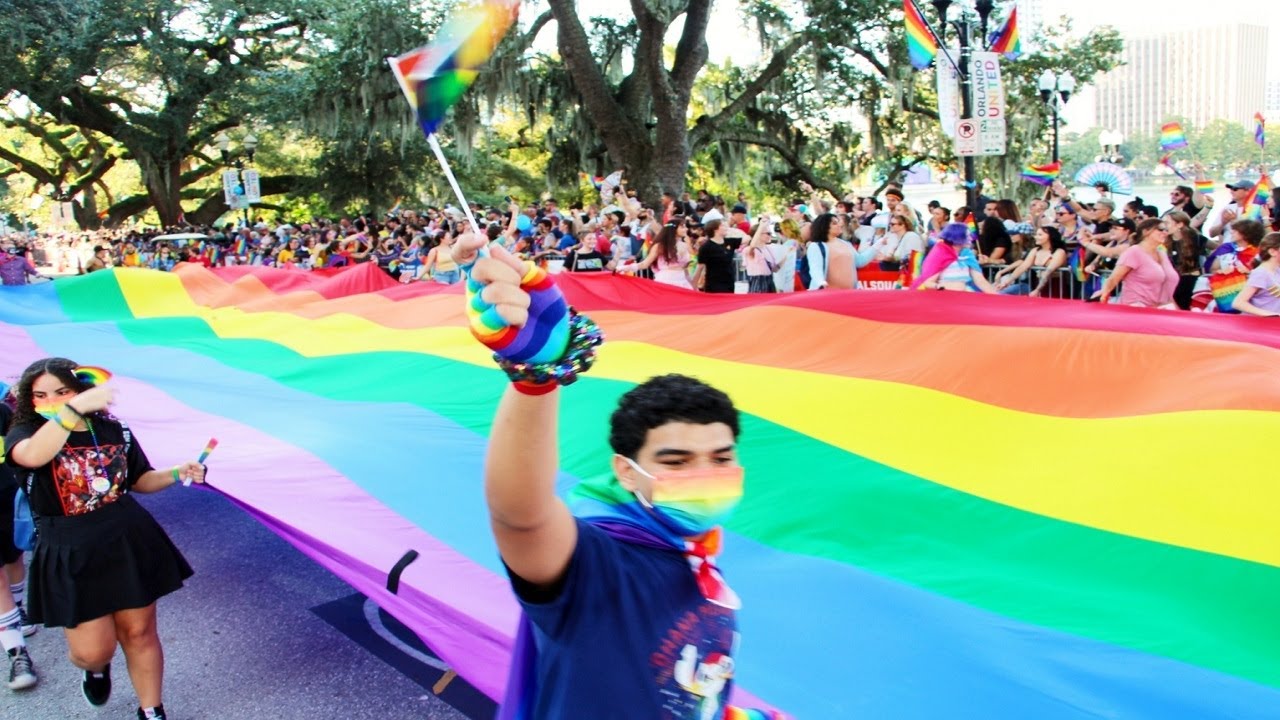 Photo Slideshow of Come Out With Pride Parade 2021 in Orlando (My 1,745 photos) All free!