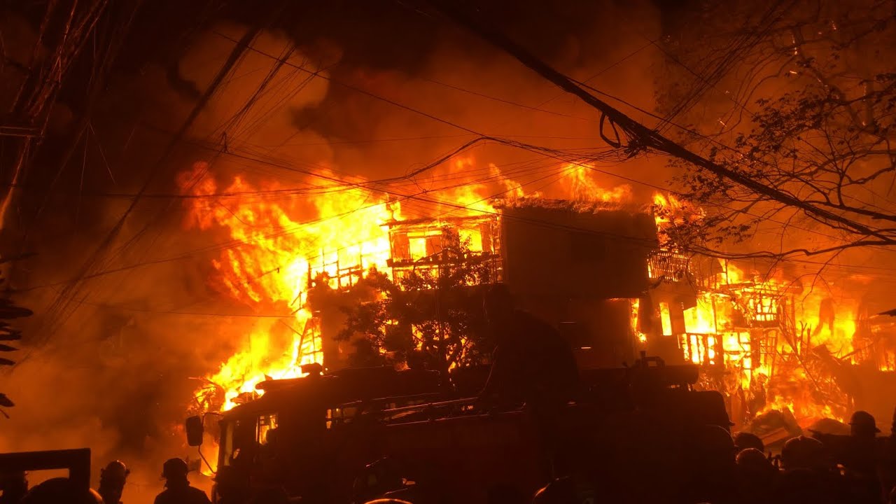 Fire alarm at Manunggal St., Barangay Tatalon, Quezon City | 3rd alarm | 02/18/23