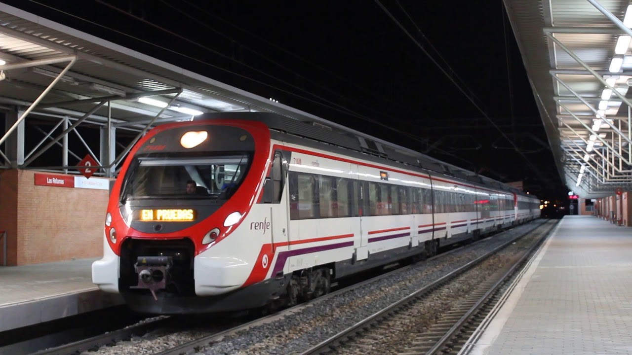 Trenes de renfe Civia 464 en pruebas linea C5 de cercan&iacute;as Madrid