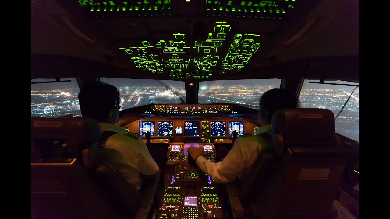 Electrical Failure at 35,000 Feet - Maglite for Aviation