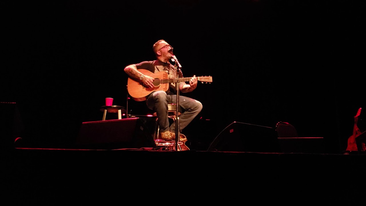 Let it out Aaron Lewis Staind March 8, 2019
