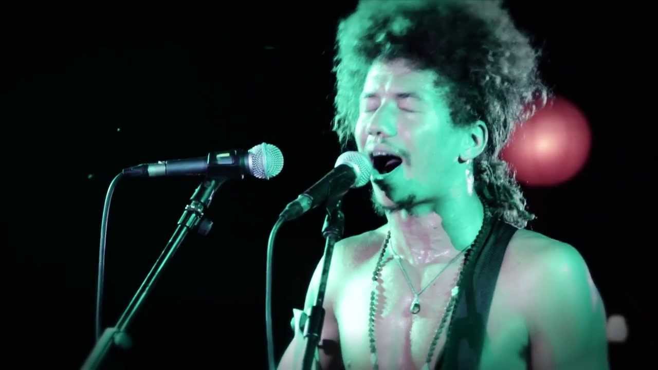 Dustin Thomas 'For My Brother' LIVE IN BALI