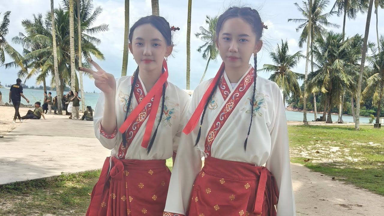 Guāngmíng sòng. 光明頌.