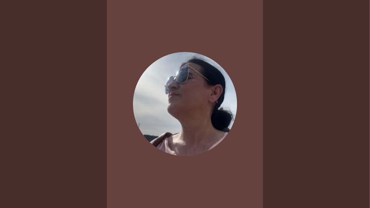 ¡Claudia CP desde la península ibérica está emitiendo en directo!
