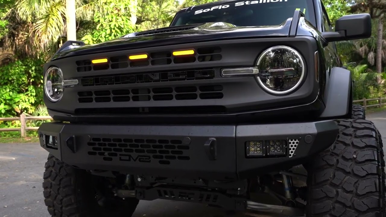 Custom Lifted Black SoFlo Stallion