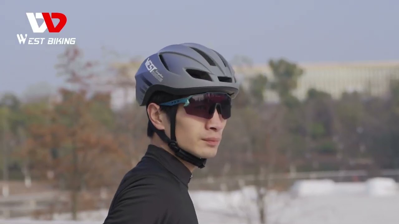 Wear the WEST BIKING Lightweight aerodynamic helmet and race with your cycling group