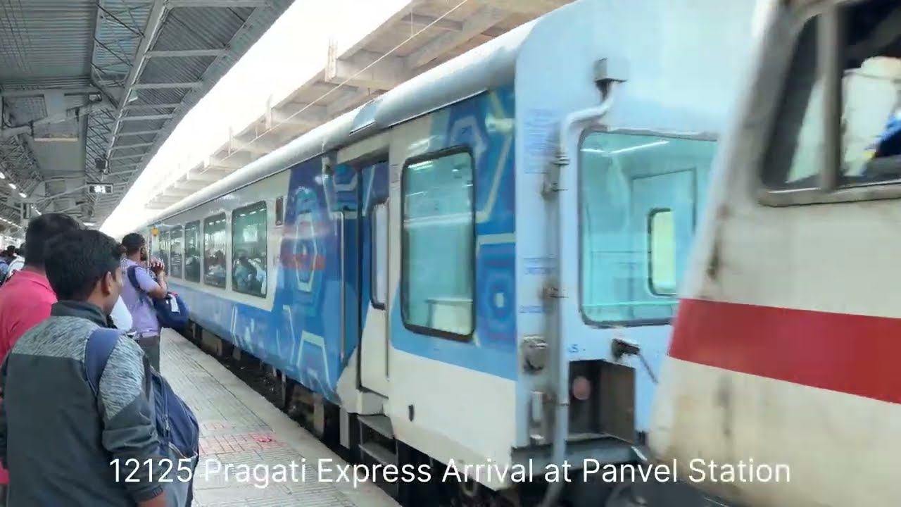 Pragati Express 12125 Arrival & Departure at Panvel Station | Train Spotting 🚆