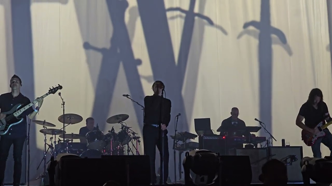I Dont Love You - My Chemical Romance (Live @ WWWY Festival, Las Vegas - 20/10/2024)