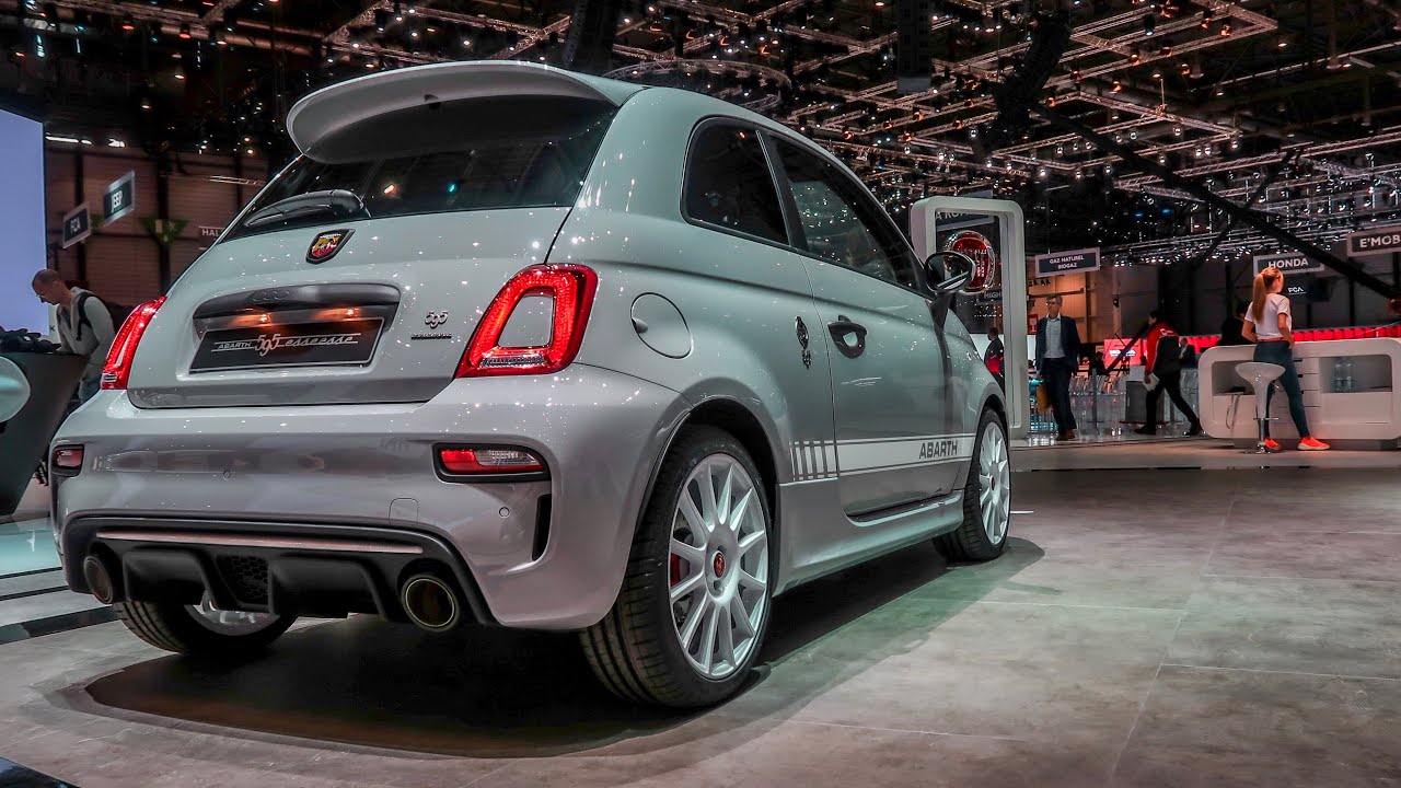 Here Is The New 2019 Abarth 595 Esseesse! | First Look