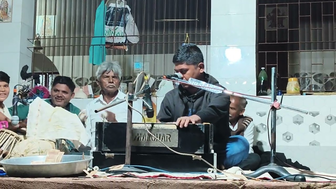 भजनीक संजयभाई बोलणिया मो 7861943788