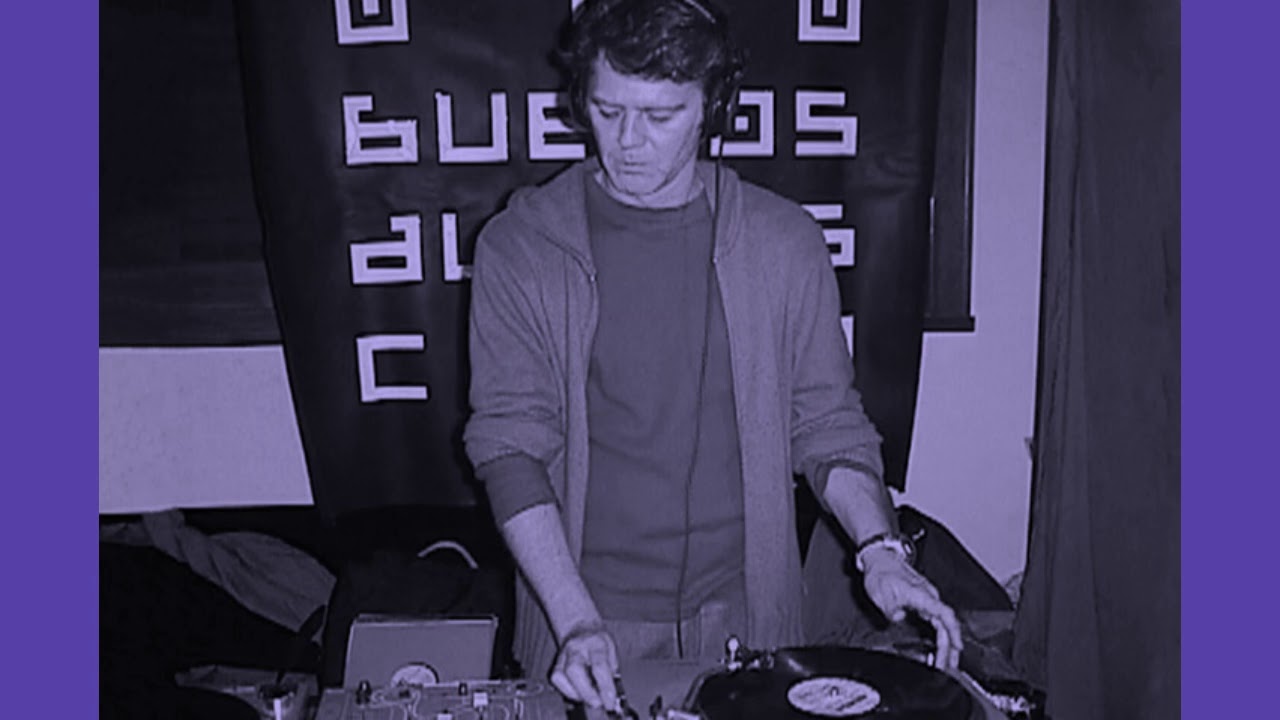 Carlos Alfonsin en Buenos Aliens