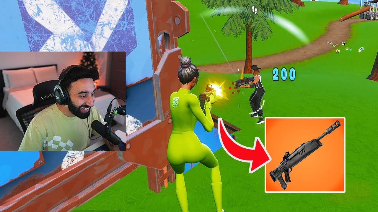 Zemie INSANE Aim with Red Eye Assault Rifle!
