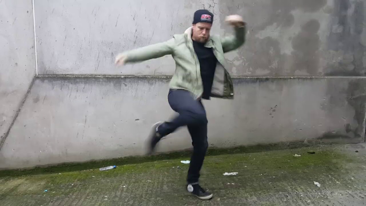 Kicking- ADVANCED FETAC LEVEL 5
