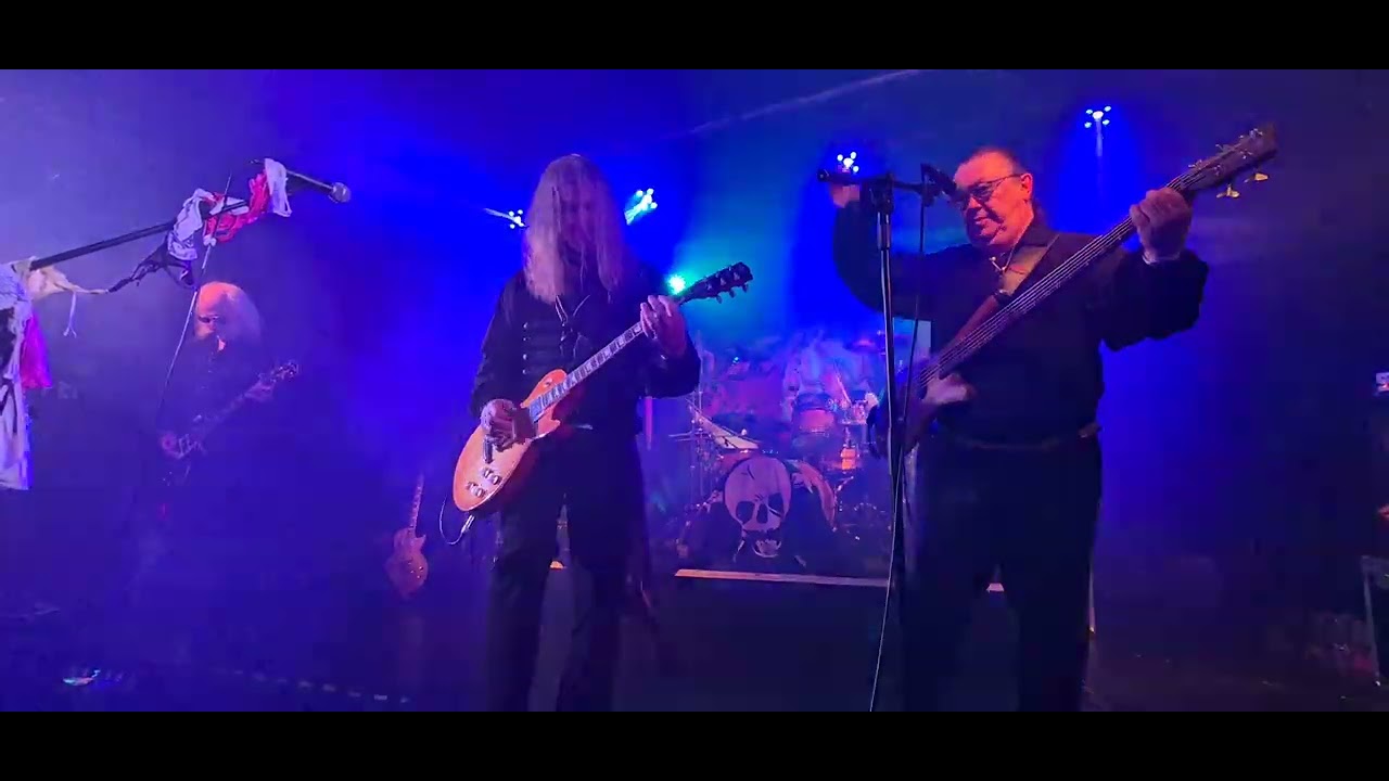 @piratesinblack666  @MetalForMercy 🖤🖤🖤🖤🤘