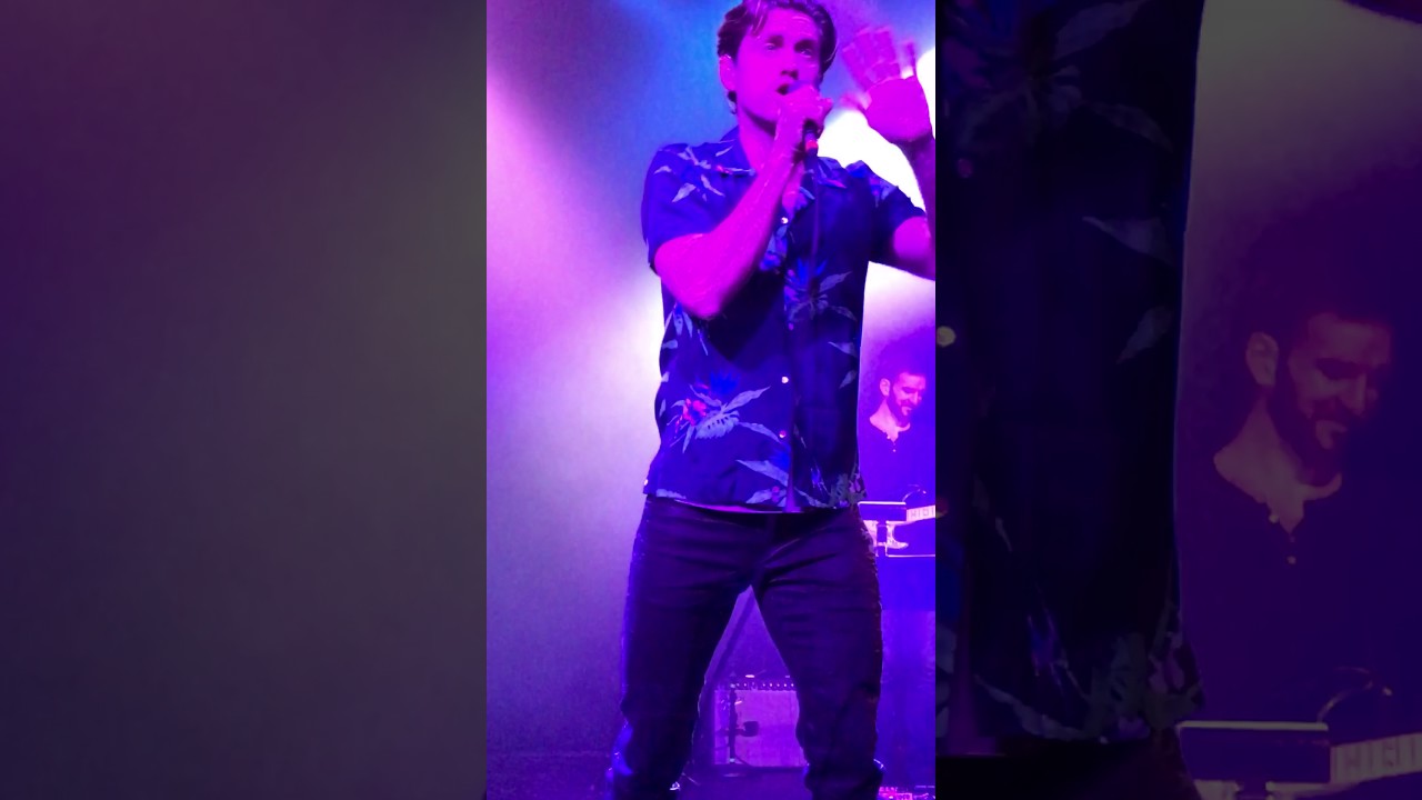 Aaron Tveit - This Is How We Do It (3/4/17 @ TLA in Philly)