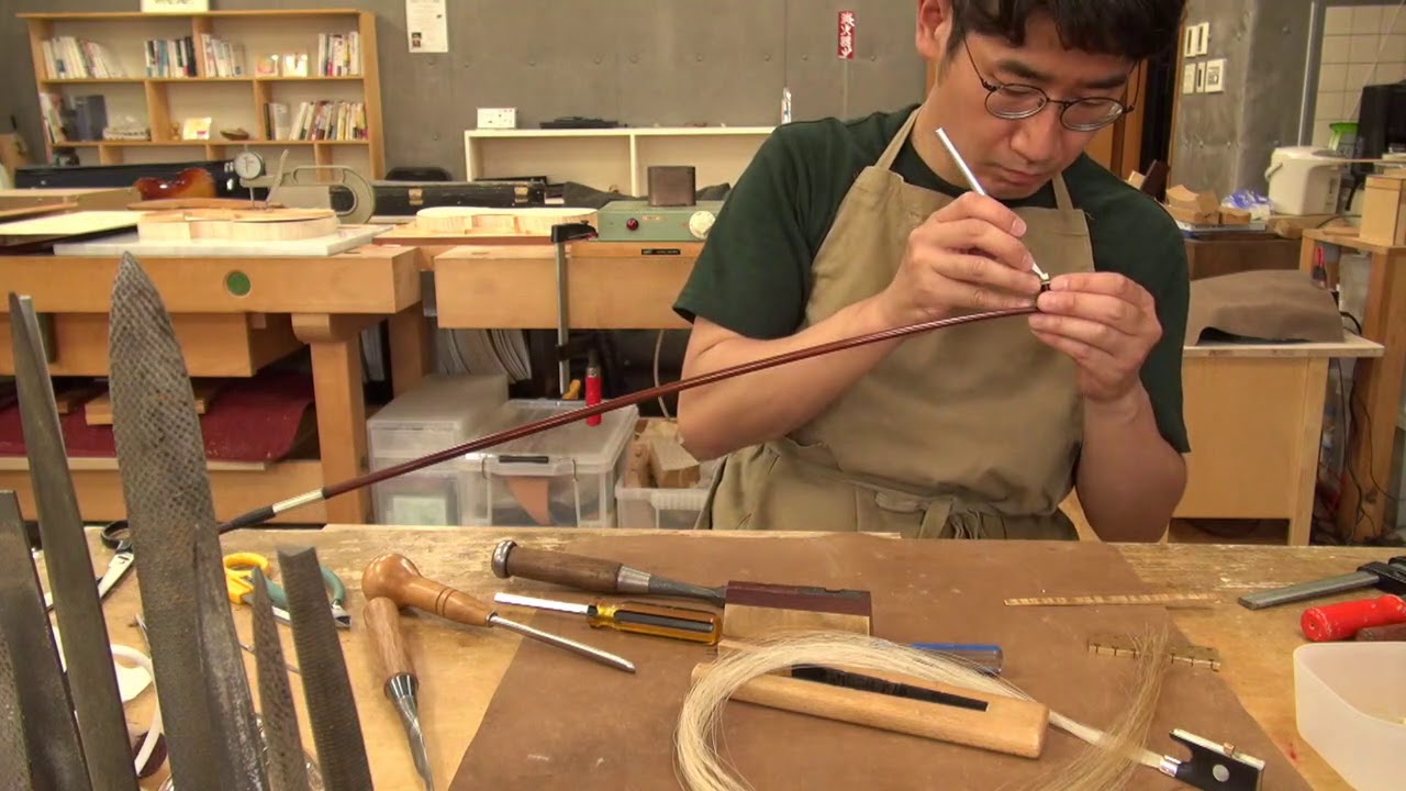 Violin Bow Rehair (Live streaming test)