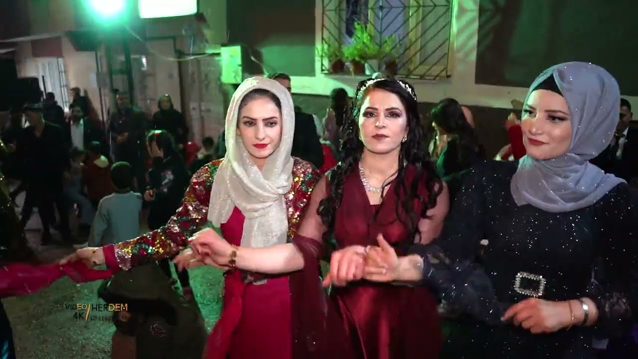 حفل زفاف بيت ابو زهير  عبدالله  و شيرين جزء ( 2 )