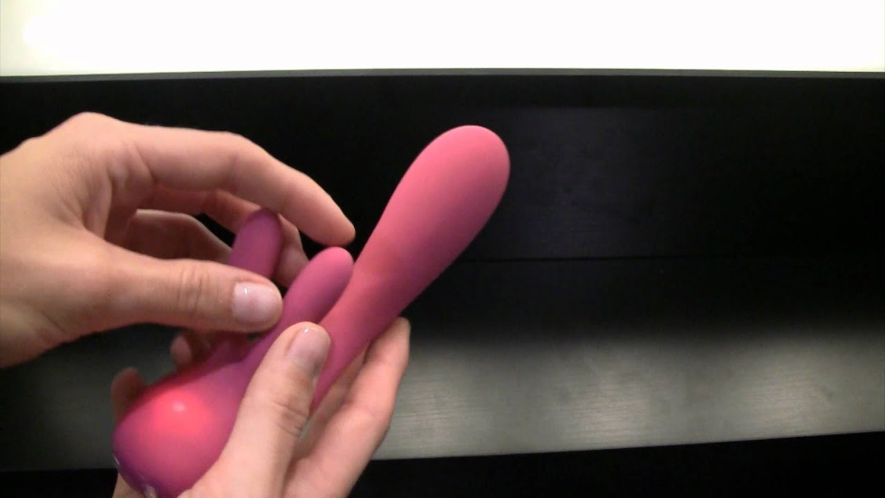 Je Joue FiFi Vibrator - Se Video Af FiFi Her