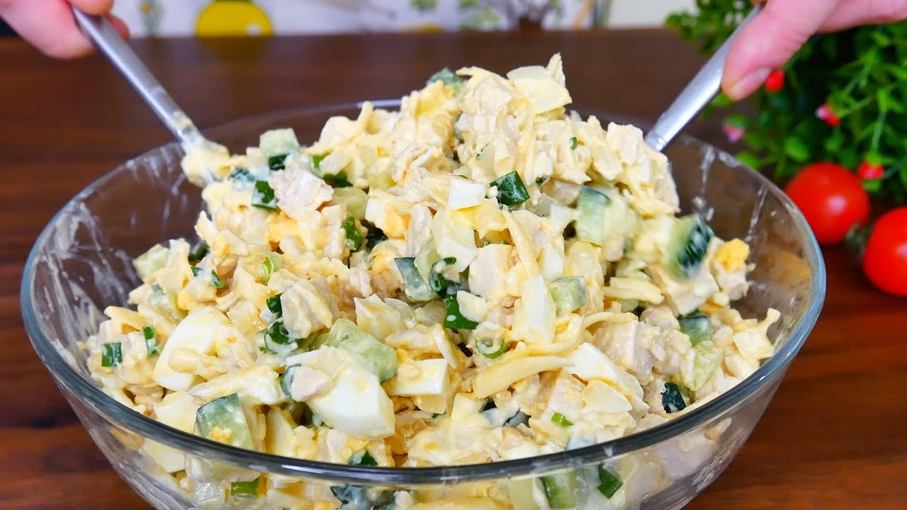 Готовьте его каждые выходные, если хотите вкусного и легкого салата!