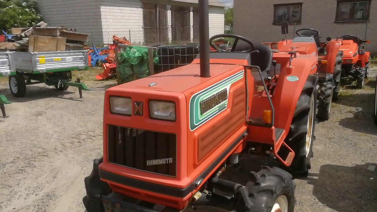 Traktor japoński Hinomoto N 239. www.sklep.akant-ogrody.pl