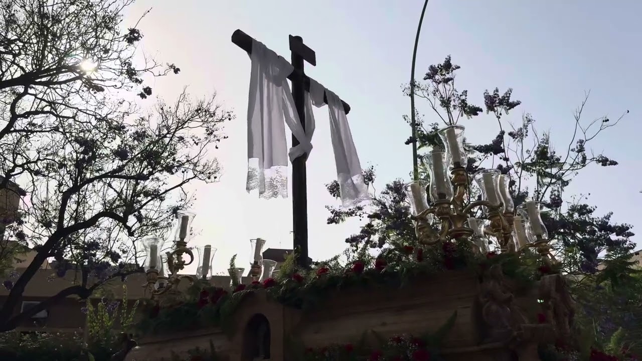 Cruz de mayo de La Milagrosa 2025