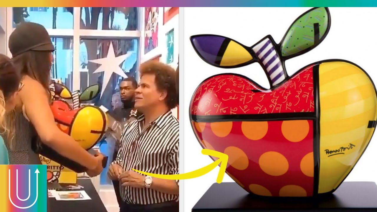 Mujer rompe obra de artista brasileño en su propia cara
