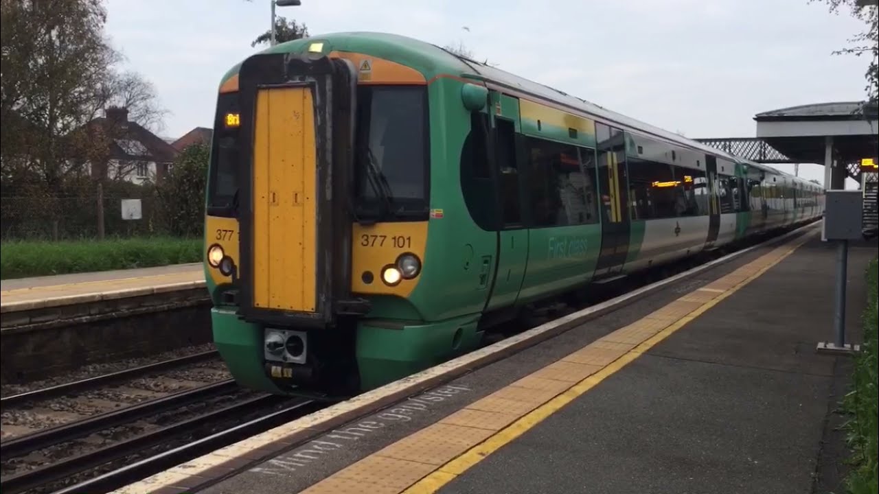 Class 377 Electrostar | 377 101 | Poppy logo | Hampden Park | 1 tone | Tuesday 16th November 2021